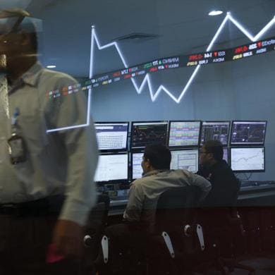 Oggi borsa sales e spread